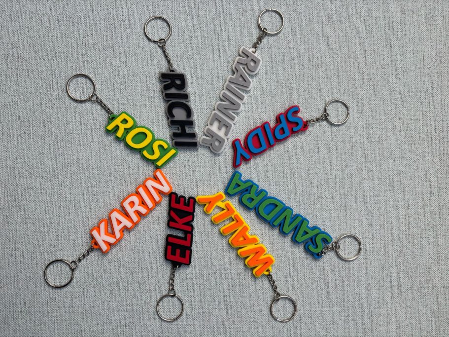 Schlüsselanhänger zweifarbig